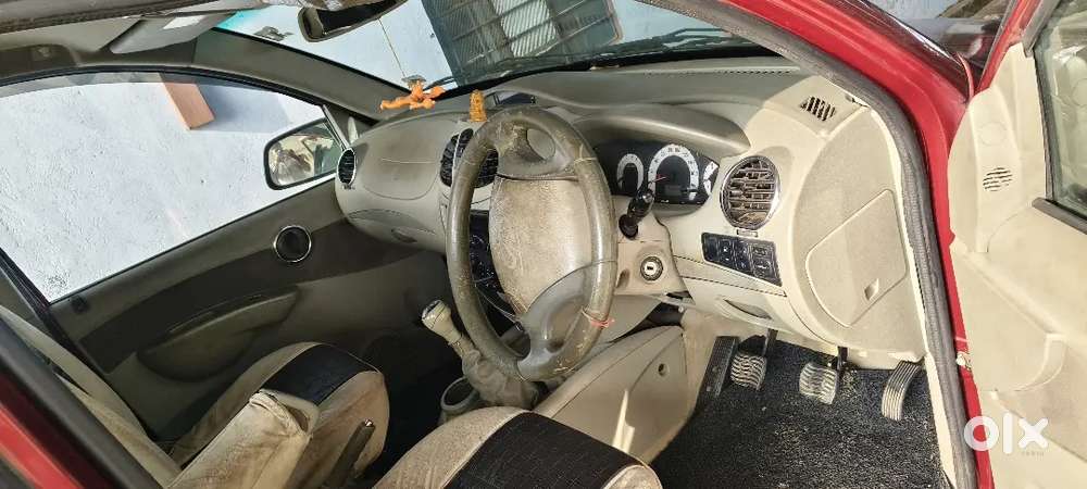 Mahindra Quanto 1.5 C8 2013