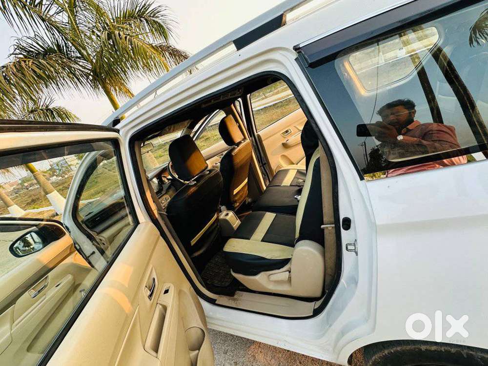 Maruti Suzuki Ertiga Vxi Shvs, 2021, Petrol