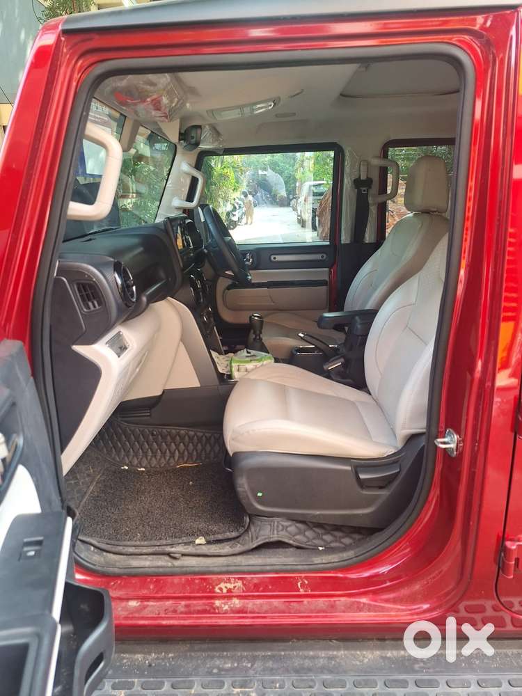 Mahindra Thar Roxx Mx5 Petrol Mt 2wd, 2026, Petrol