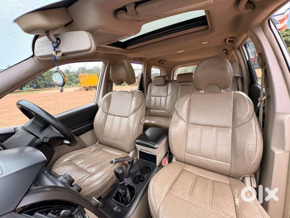 Mahindra Xuv500 W8, 2016, Diesel