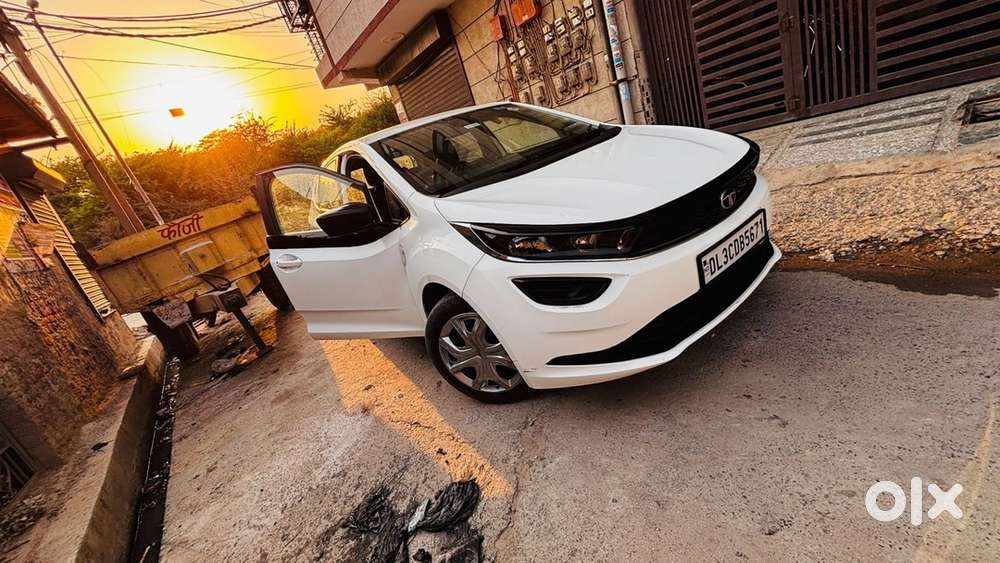 Tata Altroz 2024 Low Km