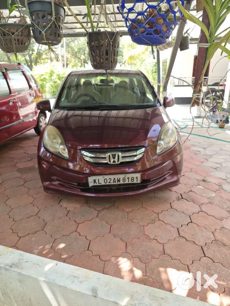 Honda Amaze 2016 Petrol Well Maintained