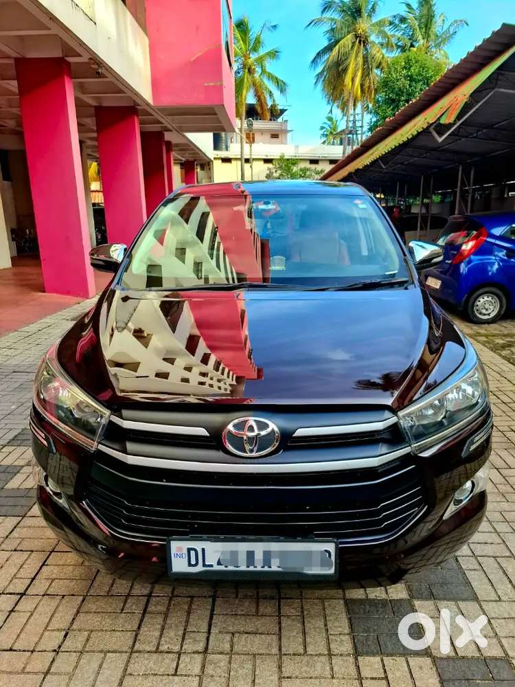 2017 G4 Toyota Innova Crysta, Excelent Condition