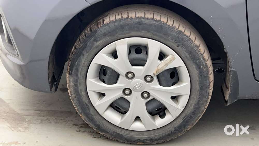 Hyundai Grand I10 1.2 Kappa Sportz, 2016, Petrol