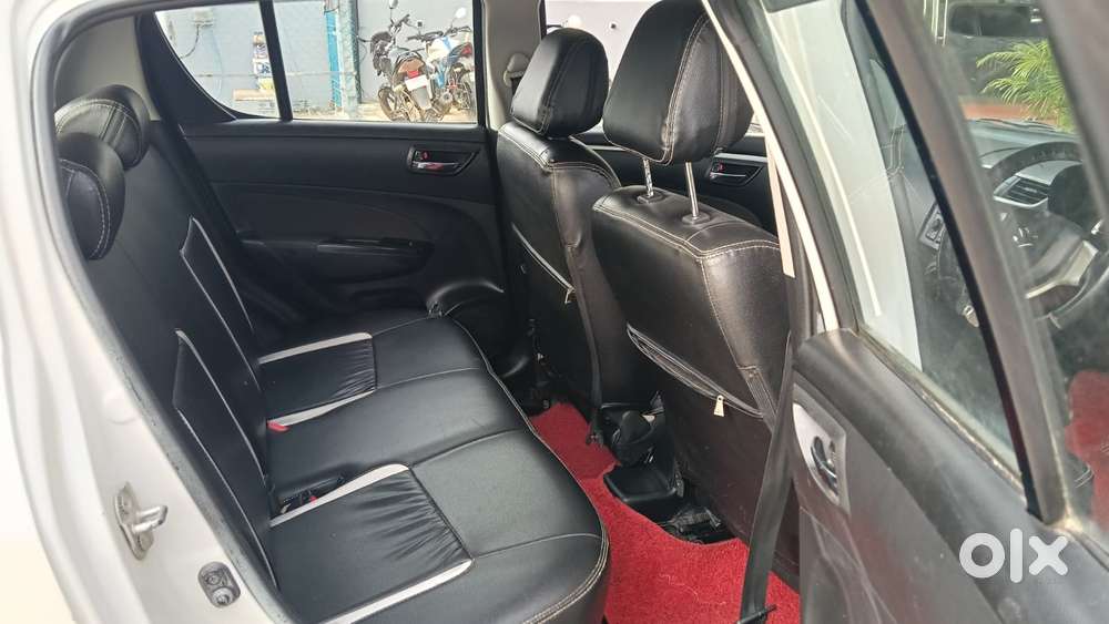 Maruti Suzuki Swift Vxi Abs Bsiv, 2017, Petrol