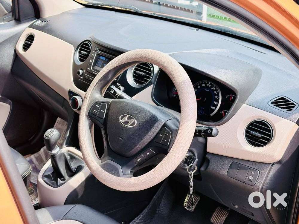 Hyundai Grand I10 2013-2016 Sportz, 2015, Petrol