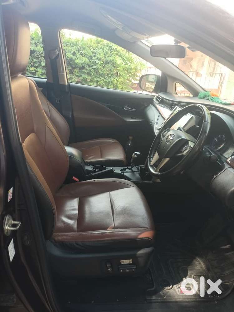 Toyota Innova Crysta [2020-ongoing] 2.4 Zx At 7 Str, 2020, Diesel