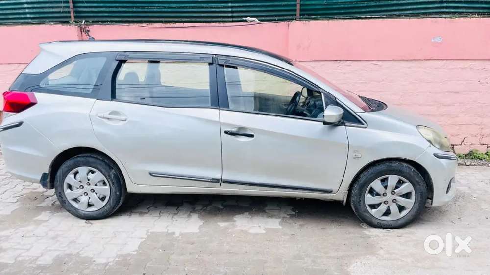 Honda Mobilio Diesel 2015