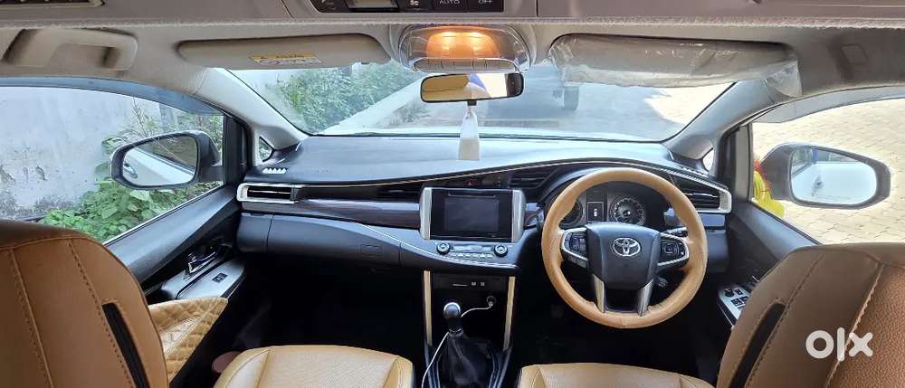New Toyota Innova Crysta 2.4v Model 2019