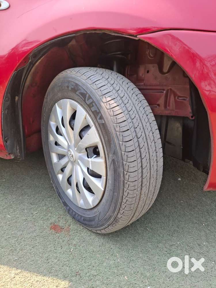 Toyota Etios 2010-2012 G, 2011, Petrol