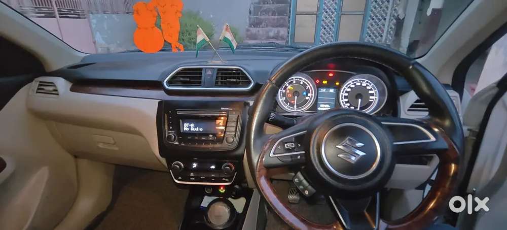 Dzire Zxi Petrol/cng