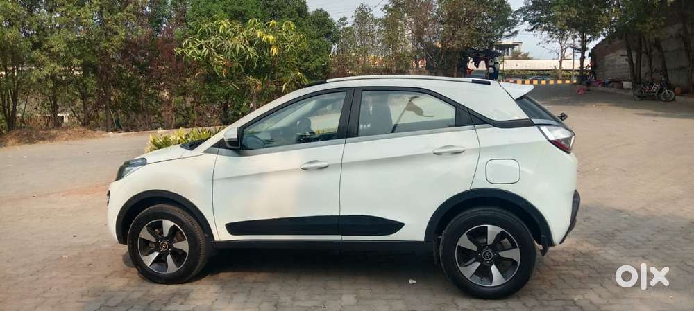 Tata Nexon 1.5 Revotorq Xz, 2019, Petrol