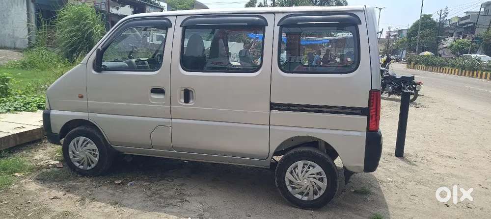 Maruti Suzuki Eeco 2023 Ac