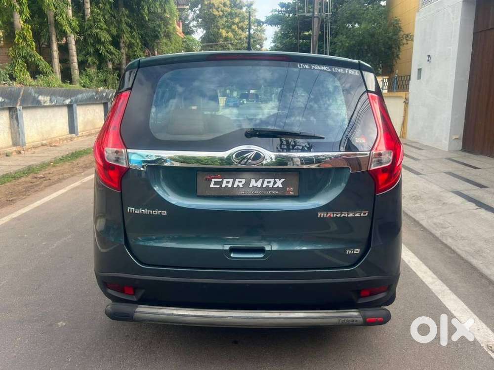 Mahindra Marazzo M6, 2018, Diesel