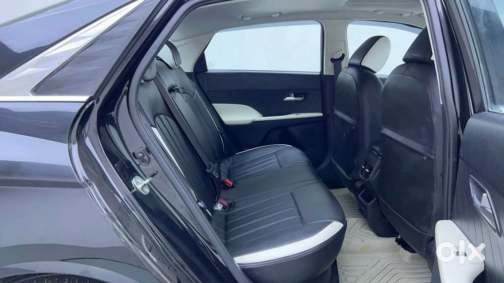 Hyundai Verna 1.5 Sx Petrol Mt, 2024, Petrol