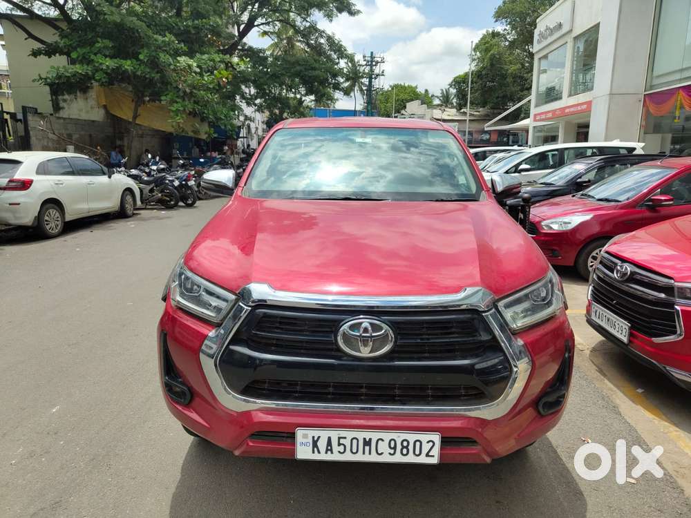 Toyota Hilux 2.8 High 4x4 Mt, 2024, Diesel