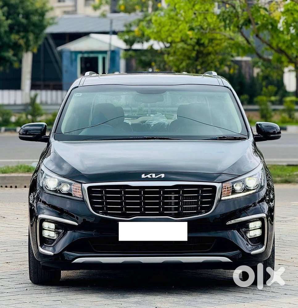 Kia Carnival Limousine Plus 7 Str, 2022, Diesel