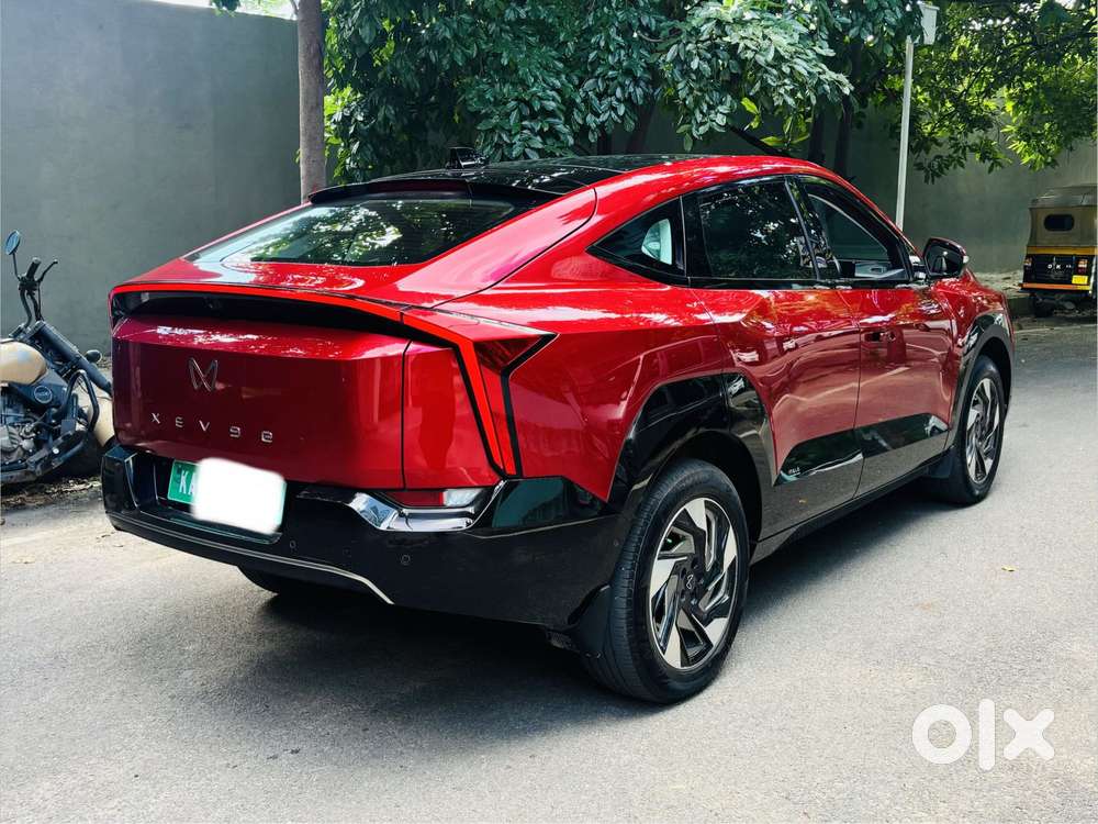 Mahindra Xev 9e Pack Three (top Model), 2025, Electric