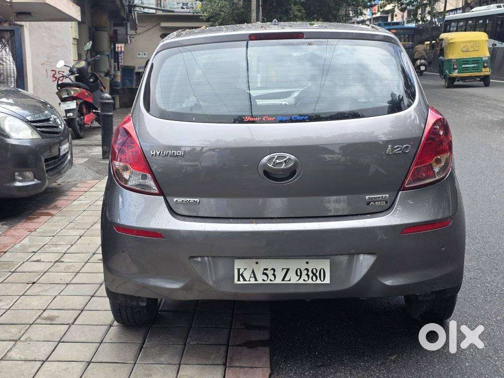 Hyundai I20 Sportz 1.4 Crdi 6 Speed Bs-iv, 2012, Diesel