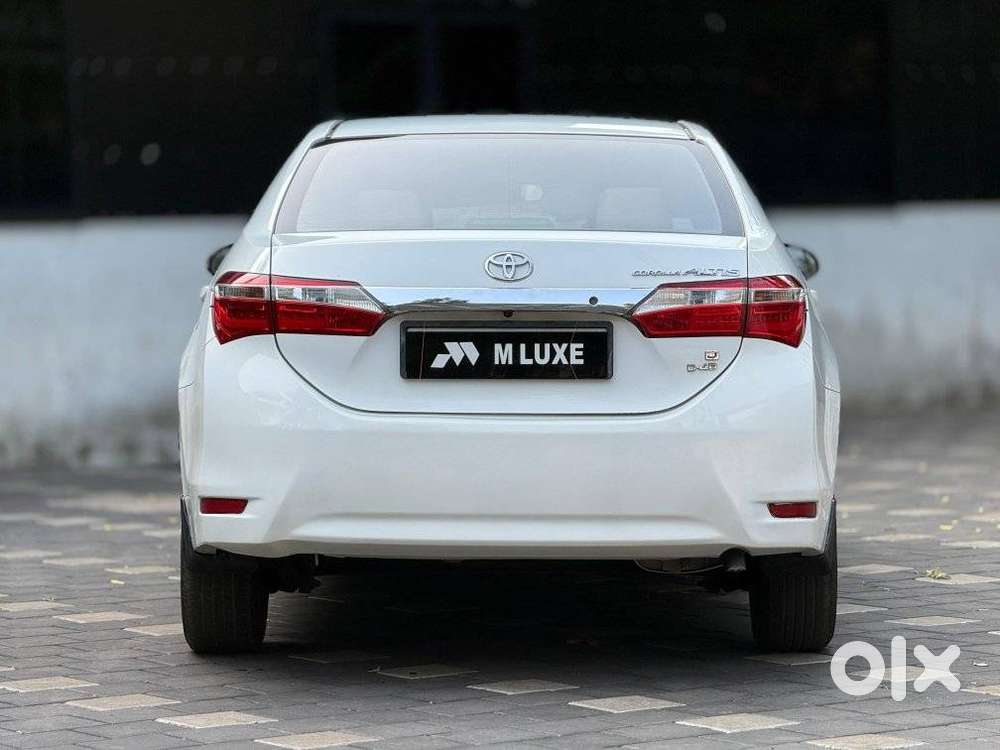 Toyota Corolla Altis J, 2015, Diesel