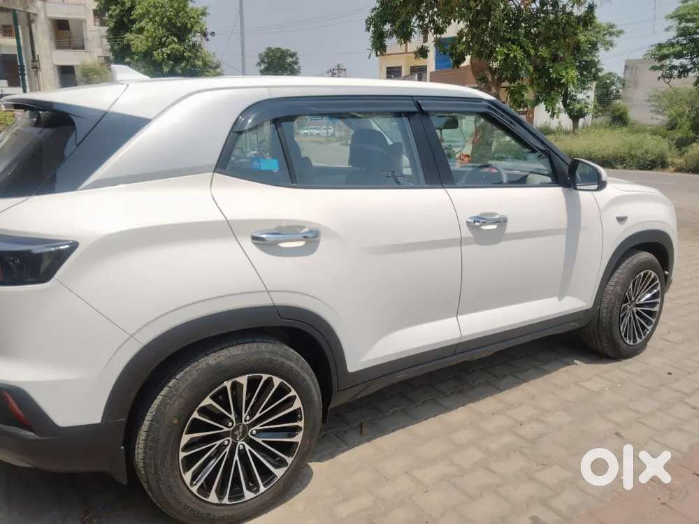 Hyundai Creta 2024 Diesel 22000 Km Driven