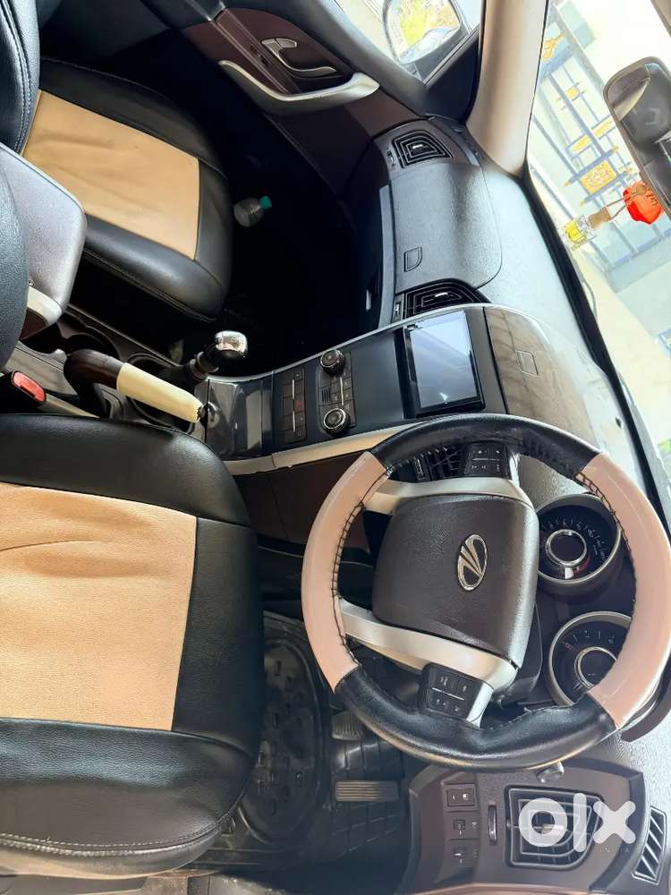 Mahindra Xuv500 2013 W6