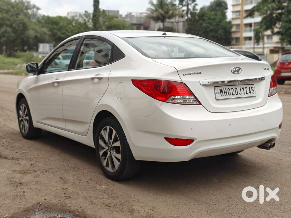 Hyundai Verna Fluidic 1.6 Vtvt Sx Opt, 2014, Petrol