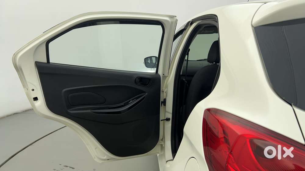 Ford Figo Titanium, 2020, Petrol