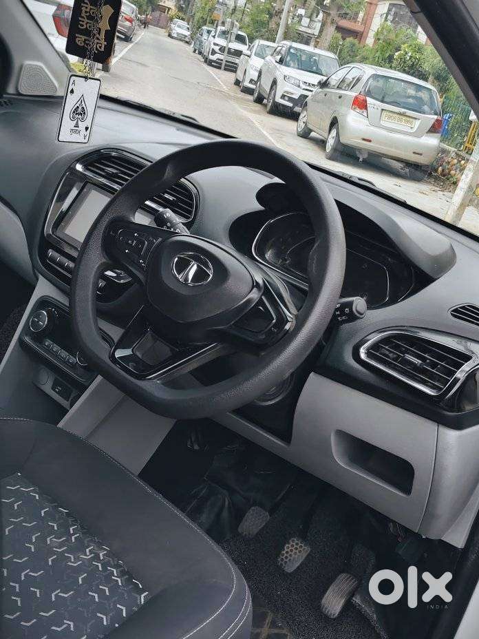 Tata Tiago Xza Plus, 2021, Petrol
