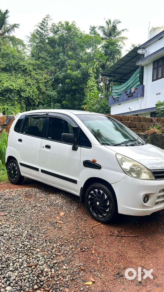 Maruti Suzuki Zen 2010 Petrol Manual Car