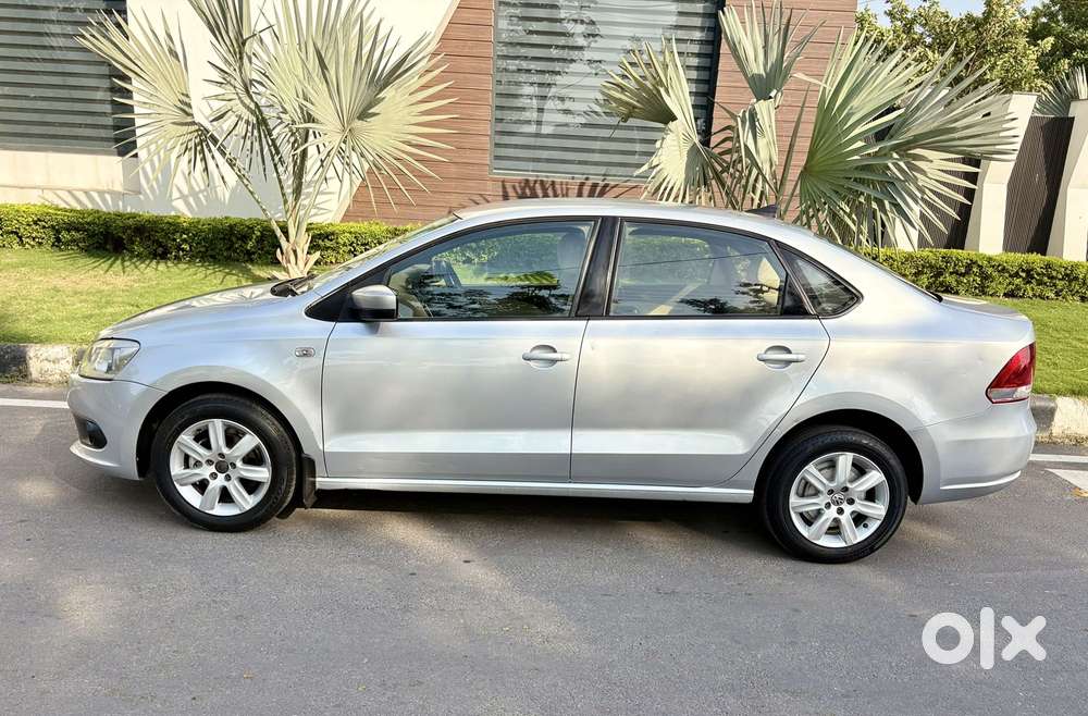Volkswagen Vento 1.5 Highline Connect Edition, 2010, Petrol