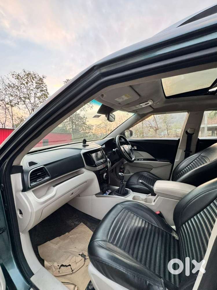 Mahindra Xuv300 Turbosport 2019 Diesel 147000 Km Driven
