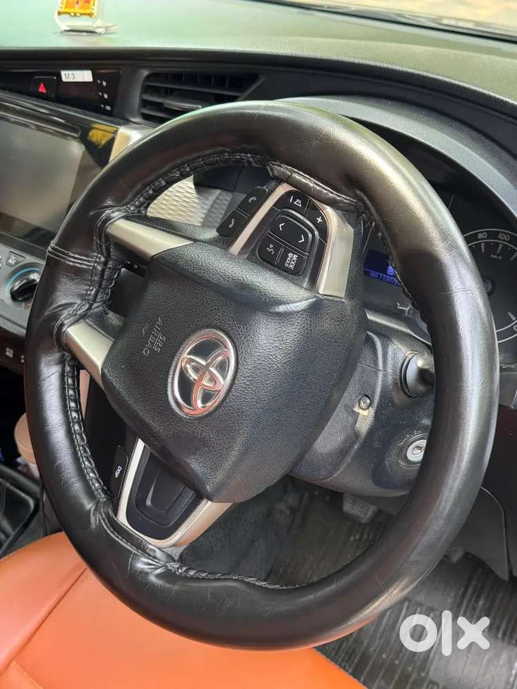Toyota Innova Crysta 2020 2.4 At