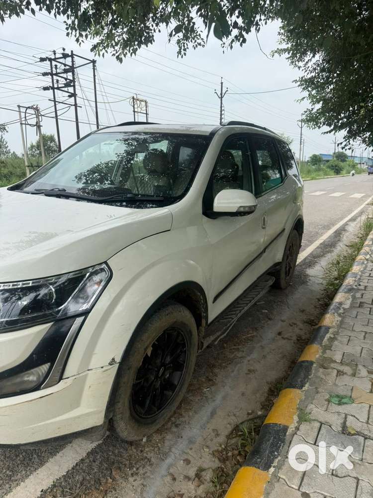 Mahindra Xuv500 2016 Diesel Well Maintained
