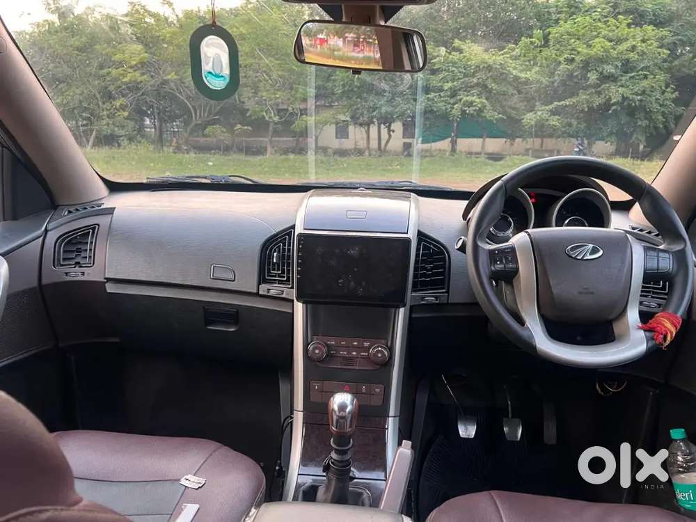 Mahindra Xuv500 W6