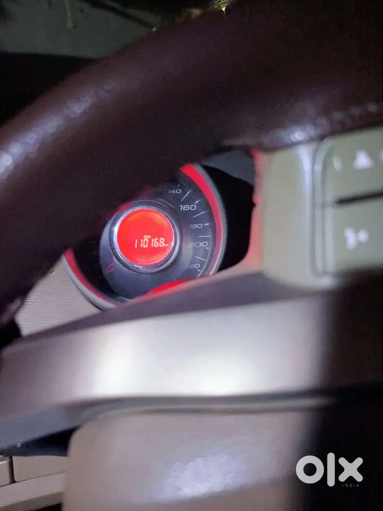 Mahindra Xuv500 2012 Diesel 110000 Km Driven