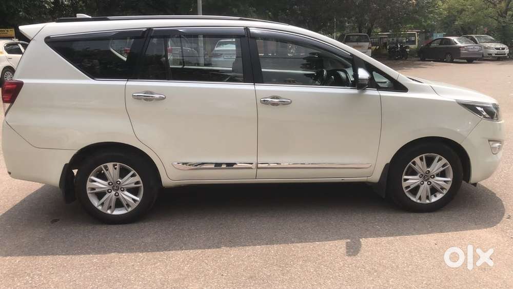 Toyota Innova Crysta 2.8z Automatic 2019