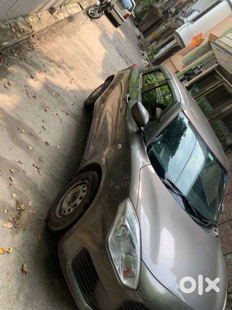 Maruti Suzuki Swift 1.2 Lxi (o), 2019, Cng & Hybrids