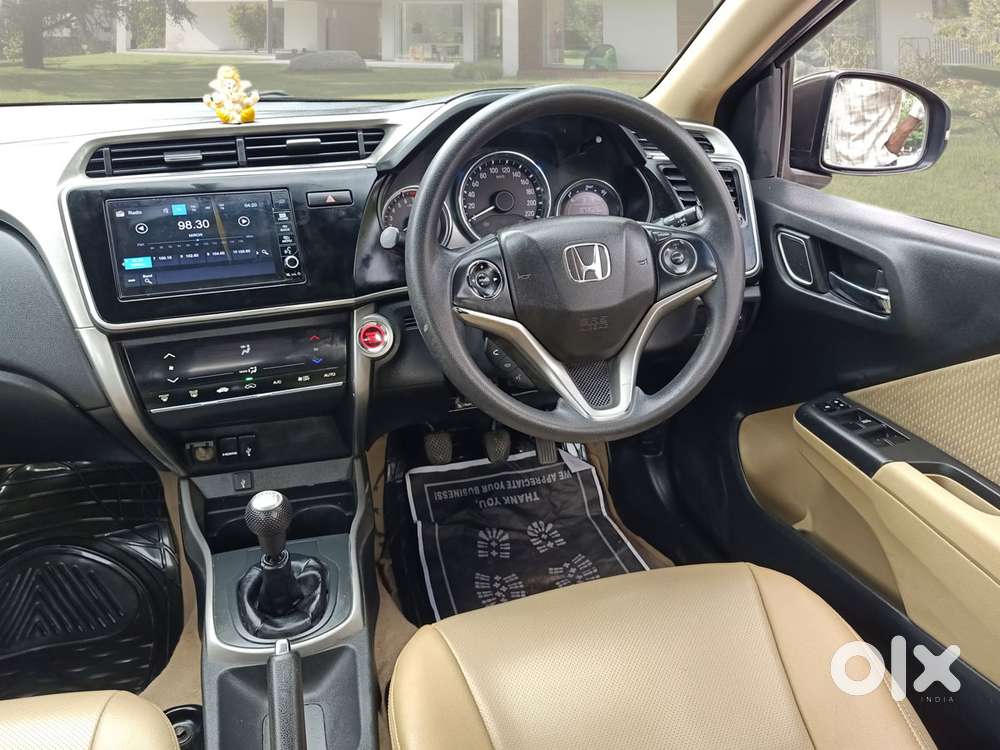 Honda City I-vtec V, 2018, Petrol