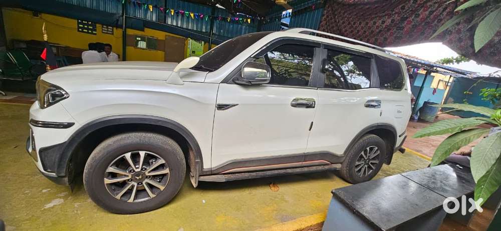 Mahindra Scorpio-n 2.2 Z8 Diesel Mt 7 Str, 2023, Diesel