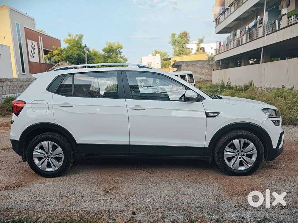Skoda Kushaq 1.0 Tsi Ambition, 2022, Petrol