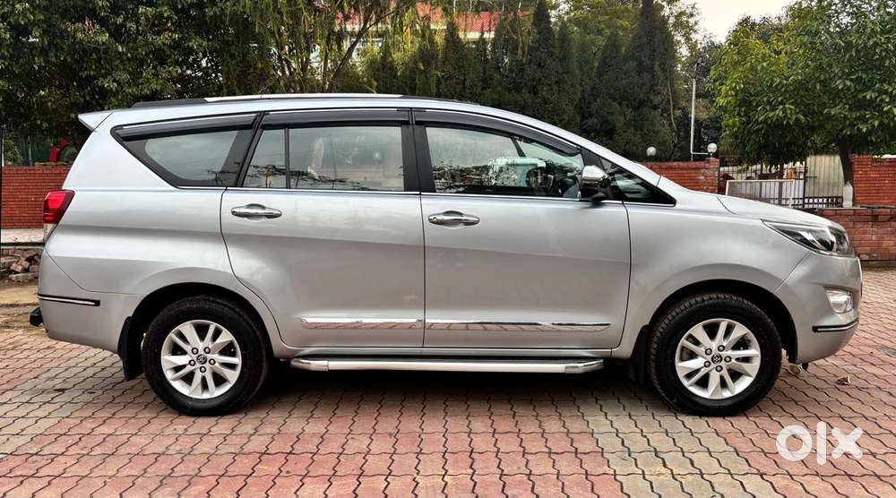 Toyota Innova Crysta 2.4 V, 2018, Diesel