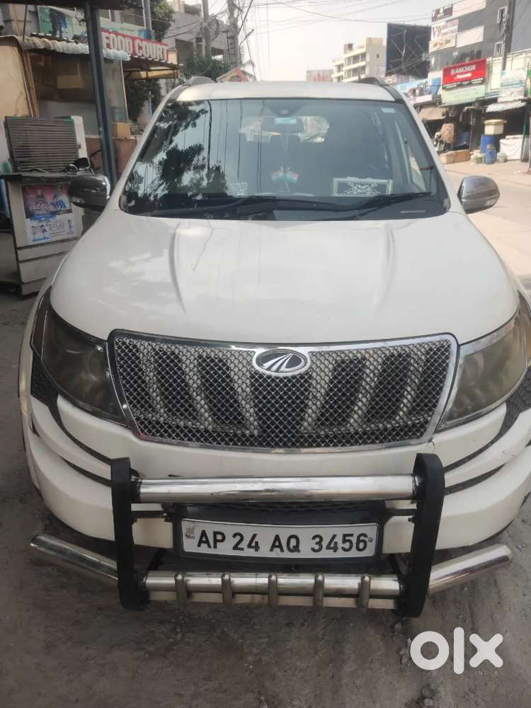 Xuv 500 W8 Topend