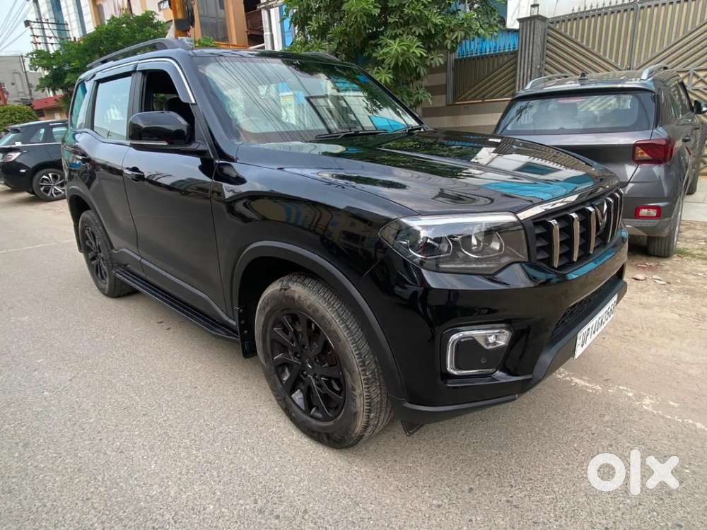 Mahindra Scorpio-n 2.0 Z8 L Petrol At 7 Str, 2025, Petrol