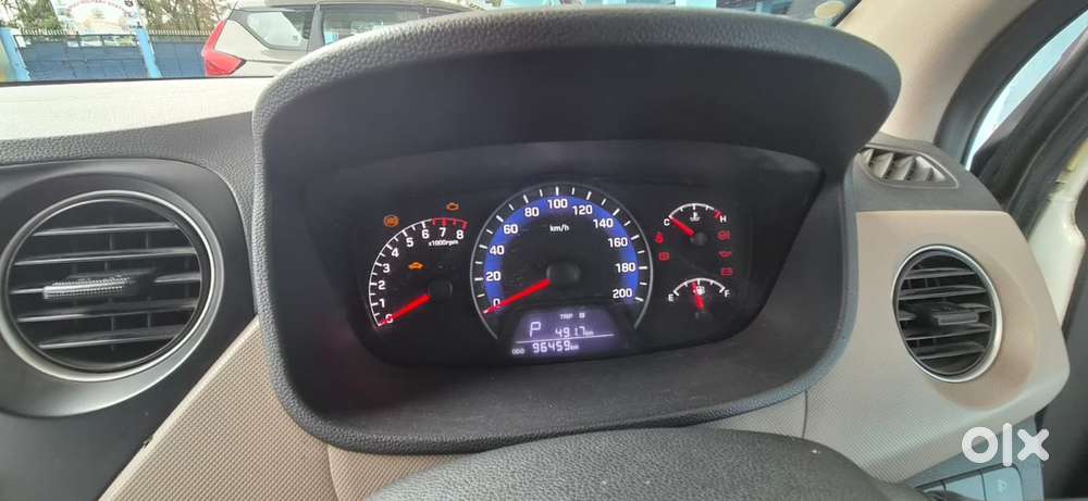 Hyundai Xcent 2014 Petrol Well Maintained