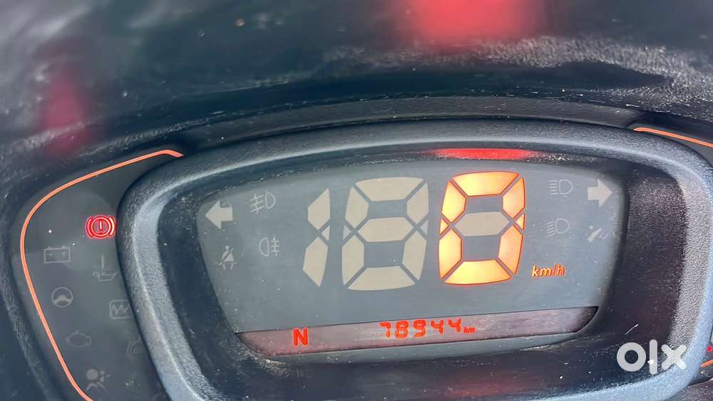 Renault Kwid 1.0 Rxt Amt, 2018, Petrol