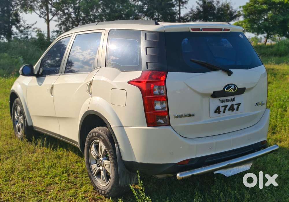 Mahindra Xuv500 W8, 2013