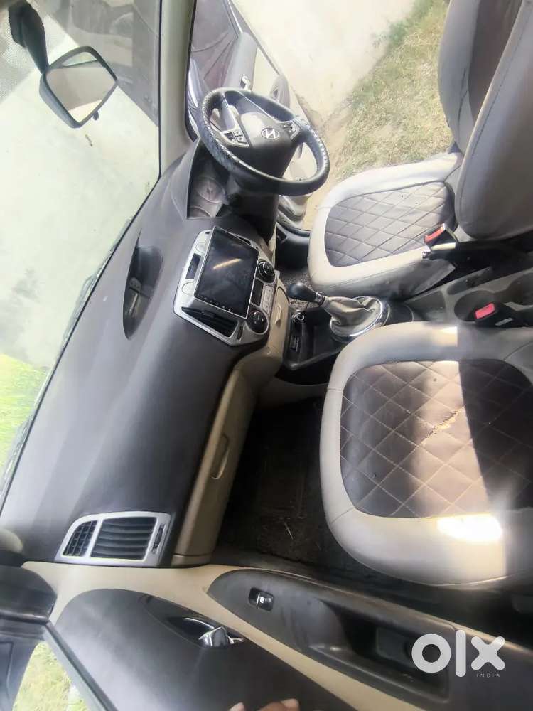 Hyundai I20 2011 Cng Good Condition New Alloy Wheel New Android System