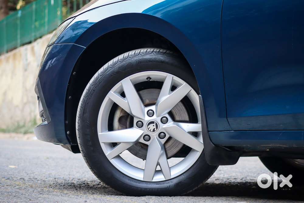 Skoda Octavia 2.0 Style Tsi At, 2022, Petrol