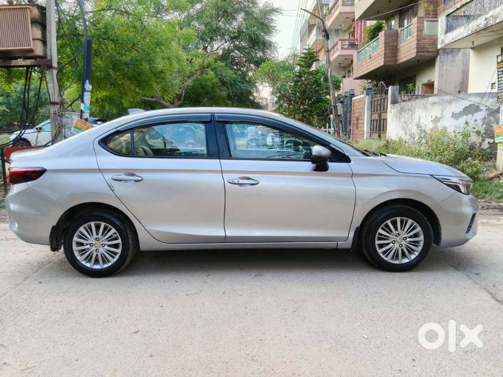 Honda City 1.5 V 5th Gen I-vtec Mt, 2022, Petrol